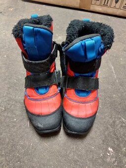 Dětské běžecké boty, vázání NNN, velikost 36