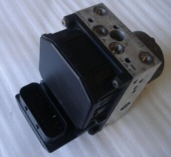 ABS DSC jednotka BMW E53 X5 4,4i 210kW 0265950004