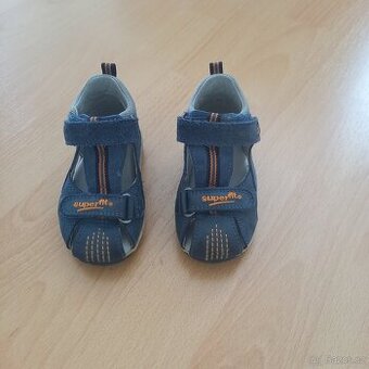 Chlapecké sandály Superfit vel. 21