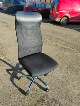 Kancelářská židle