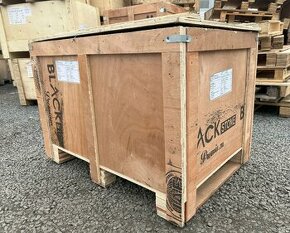 Dřevěná bedna č.7