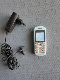 Sony Ericsson j220i