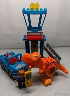 Lego duplo 10880 Jurský svět T rex a věž
