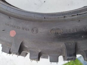 Prodám Enduro pneu - 1