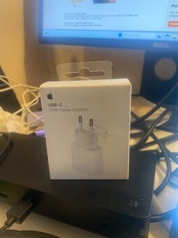 Apple 20W USB-C Power Adapter – nové