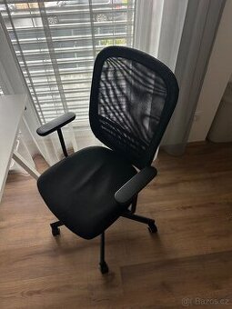Kancelářská židle IKEA FLINTAN černá