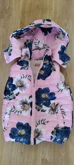 Dívčí vesta vel. 6