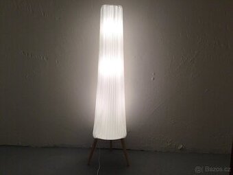 Podlahová stojací lampa Ökensand