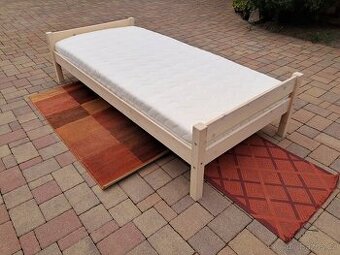 POSTEL S ROŠTEM A  MATRACÍ -- 90/200 cm - MASIV - TOP STAV 