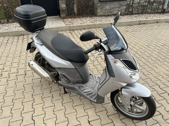Aprilia Sportcity 200, CZ původ
