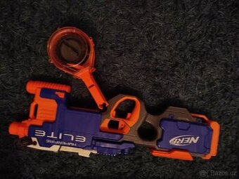 Zbraně Nerf (na baterky)