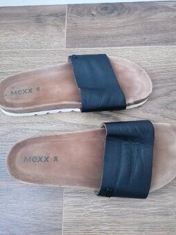 Kožené dámské pantofle Mexx.