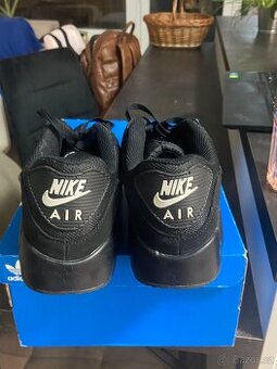 Nike Air Max vel. 44