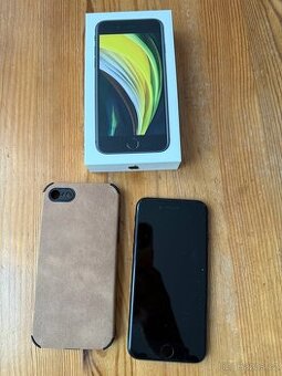 iPhone SE - TOP stav