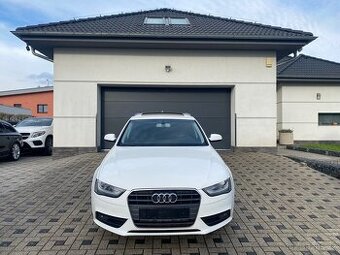 Audi S-line A4 b8 2.0tdi tažné,panorama Top
