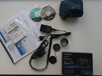 Panasonic Lumix DMC-LX7 s příslušenstvím - perfektní stav