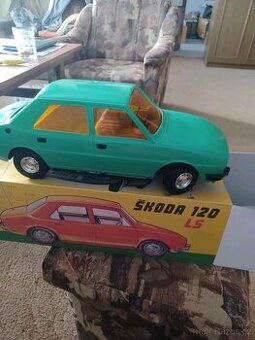 Skoda 120ls