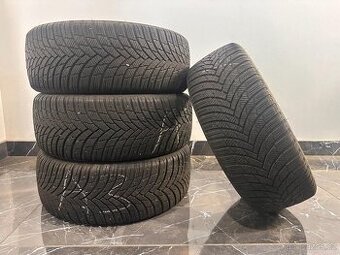 Firestone Winterhawk 4 205/50 R17 93V XL 3PMSF