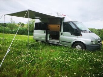 Obytná dodávka Ford Transit
