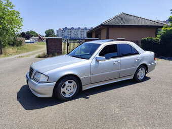 Mercedes Benz W202 2.2 SPORT AMG PAKET rok 1993