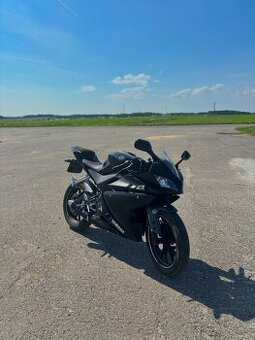 Yamaha yzf r125 2018