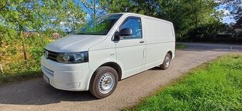Transporter 2.0 Tdi 62kw 3 místa 117 tis km r.v. 2012