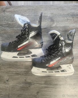 Bauer Vapor X3 SR.Velikost 7.5