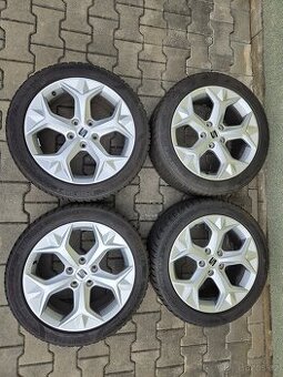 5x112 17 7,5J ET46 orig.Alu kola Seat vč. zim.pneu 7-8mm