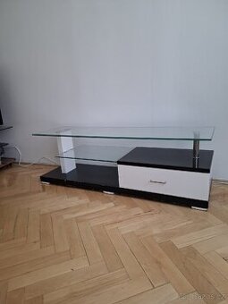 Televizní stolek - 1