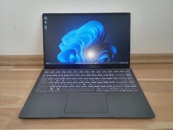 Šestijádrový notebook MSI MS-14DK