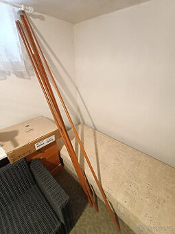 Drevene garnyze, tyce na zaclony