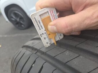 Pirelli zánovní pneumatiky letní prodám