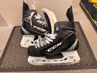 BRUSLE CCM RIBCORE 74K, VEL. 42/8 D