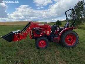 Malotraktor TYM F25 s čelním nakladačem korejský