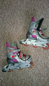 Prodám dívčí kolečkové brusle vel. 30-33