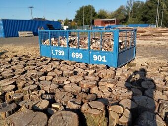 Štípané palivové dřevo