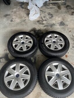 ZIMNI SADA PNEU Ford Kuga