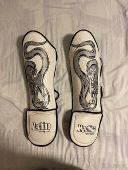 Kick-box chrániče na holeně