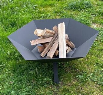 Přenosné zahradní ohniště