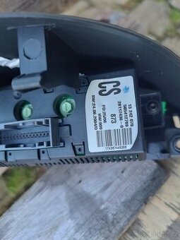 Prodám díly z Opela Corsy C - 1