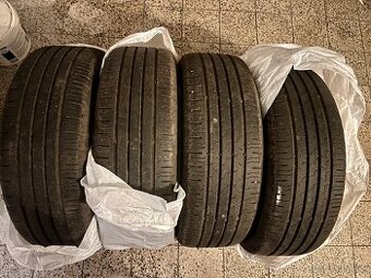 Sada letních pneumatik Continental 215/55/17