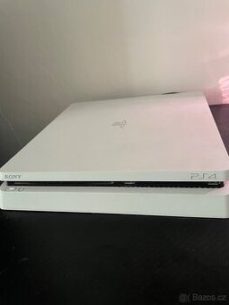 Ps 4 slim bílá