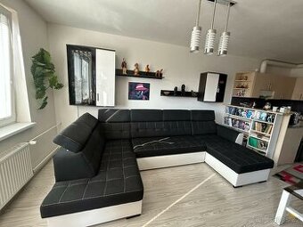 Moderní obývací stěna s LED