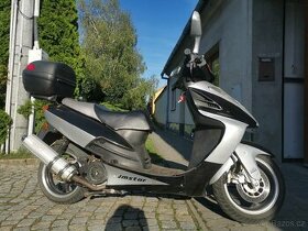 Skútr JM STAR