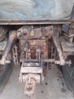 Prodám hydrauliku Zetor Crystal 8011