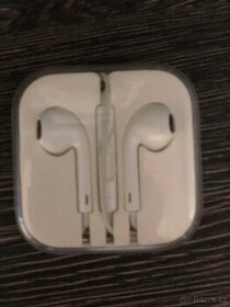ORIGINÁLNÍ sluchátka Apple 3,5mm bílá - 1