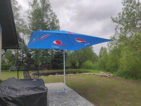 Nový hospodský slunečník, zahradní deštník 3,5 x 3,5m
