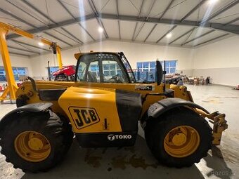 Teleskopický manipulátor JCB 541-70 Agri