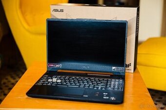 Herní notebook ASUS TUF Gaming A15 RTX 3070 - 1