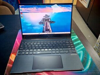 Otočný dotykový 4k OLED Asus, i7, 16GB, 512GBSSD - záruka